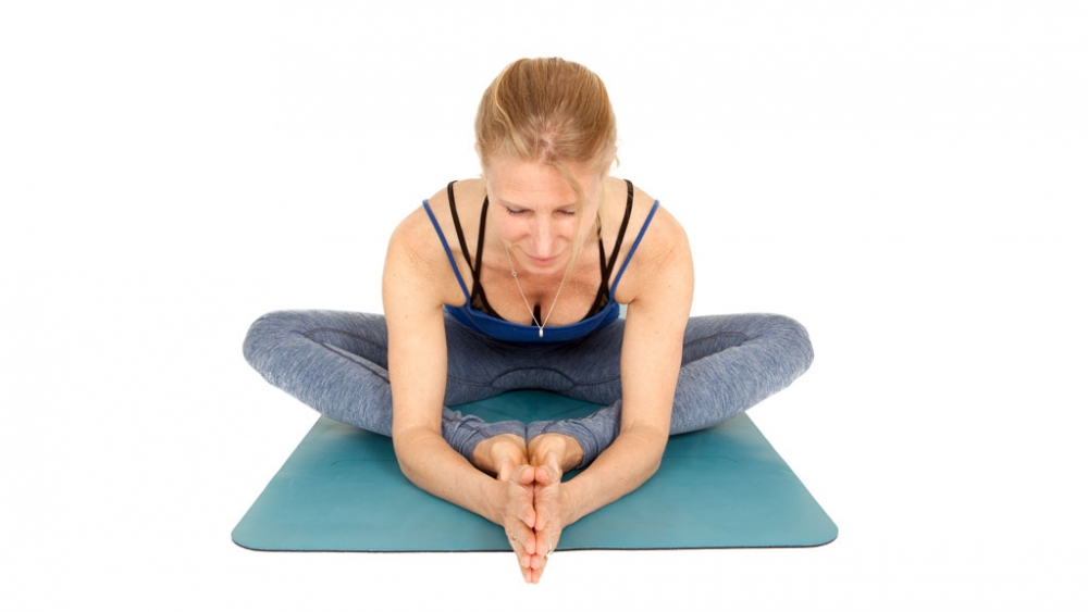 Yoga for Throat Chakra: Yin Sequence & Poses - Taylor's Tracks